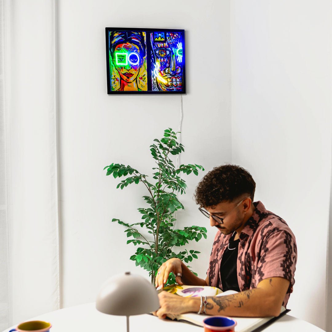 Frida x Odor K. - Neonidols