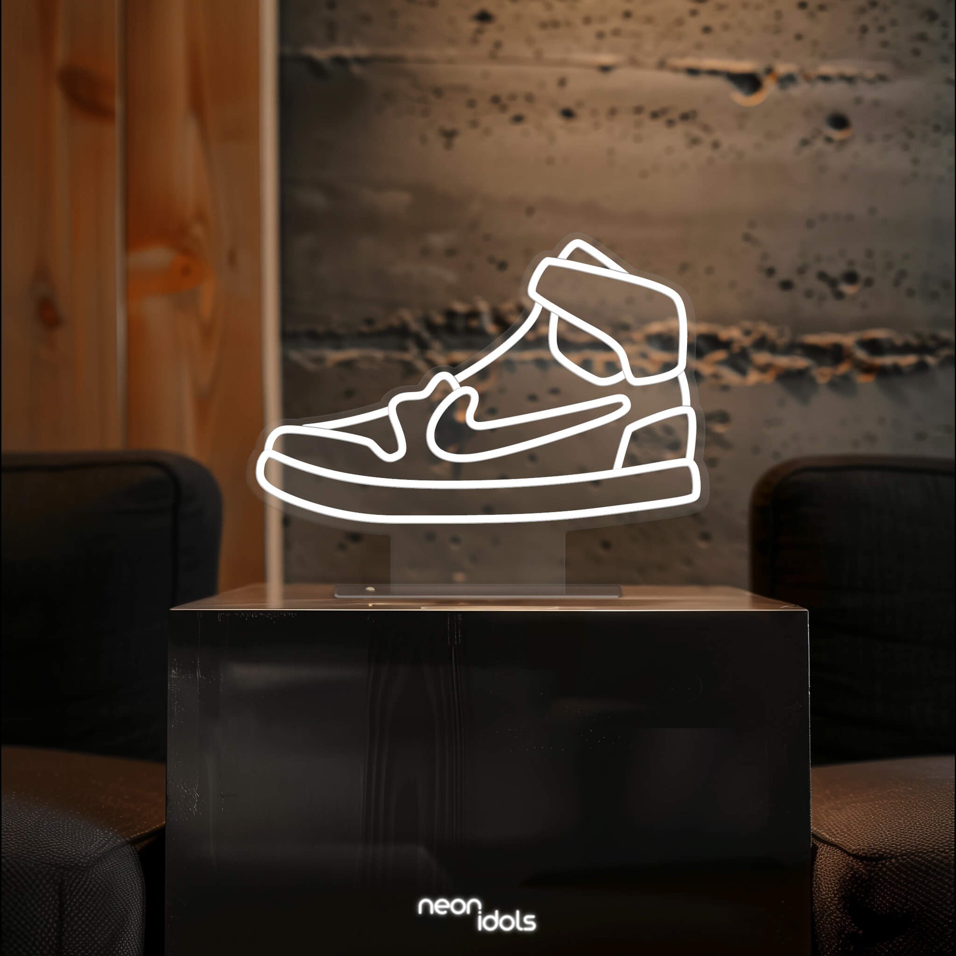 SneakerGlow - Neonidols